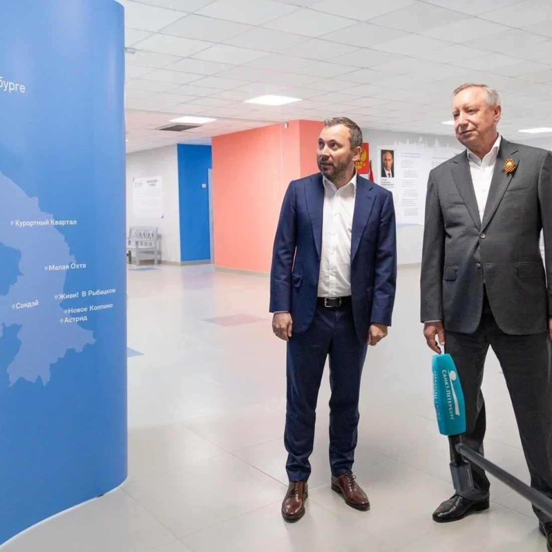 Губернатор Санкт-Петербурга посетил новую школу в жилом комплексе «Живи! В Рыбацком» группы «Самолет»